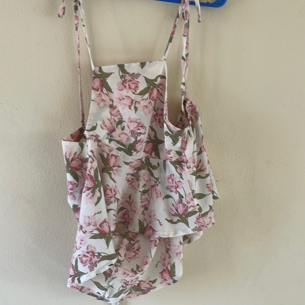 Floral blouse multiple ties